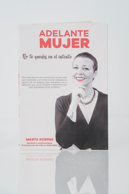 Libro Adelante Mujer